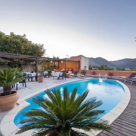 Ca'n Calco Hotel 3*